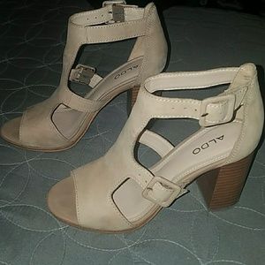 Aldo nude block heels sz 6.5